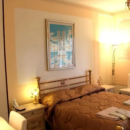 לינה וארוחת בוקר Altura *