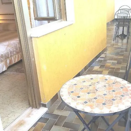 לינה וארוחת בוקר Altura