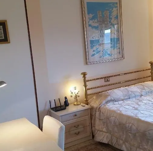 Altura Bed & Breakfast *